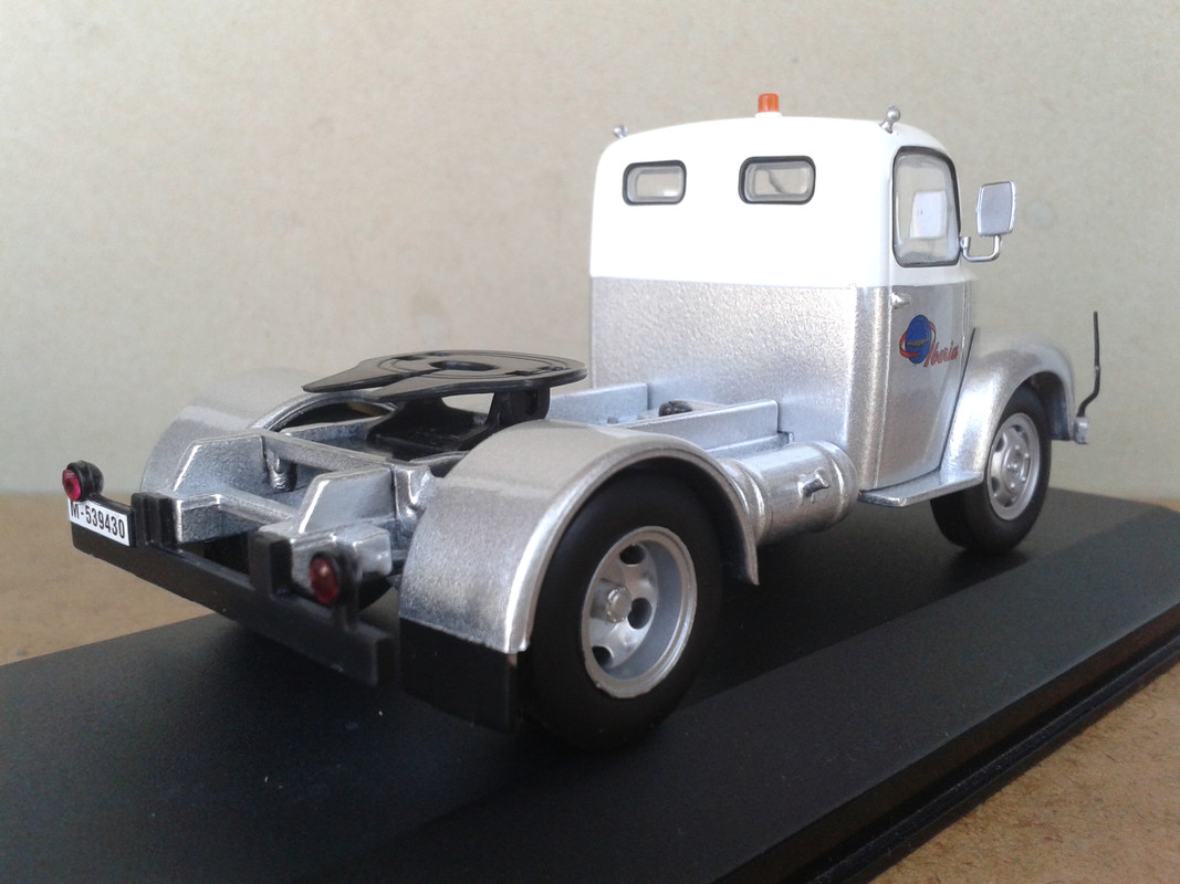 1962 Ebro B-45 “Transporte de Pasajeros – Iberia” (Ixo-Altaya) (5)