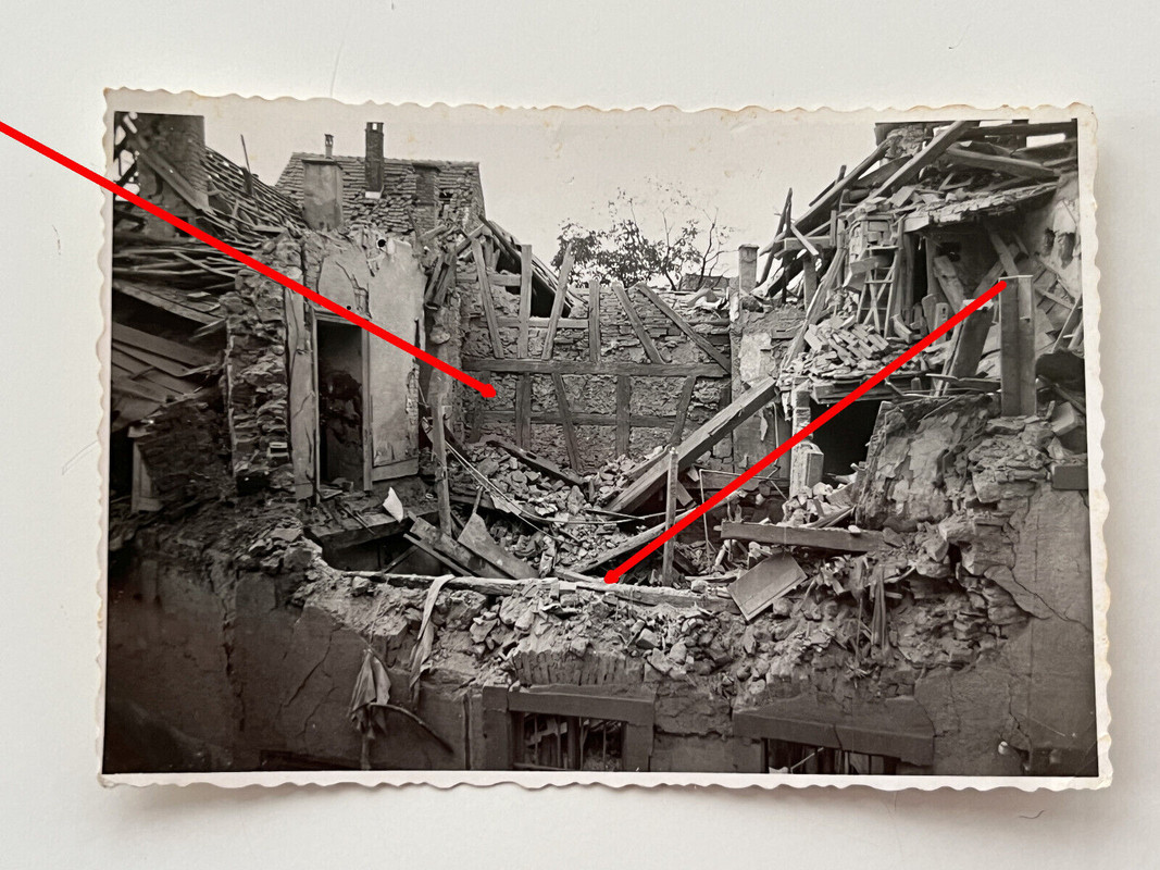 Foto Bruchsal Baden Württemberg Bombenangriff 20.9. 1940 Vinzentiushaus Nr. 2