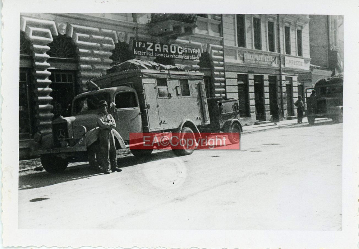 PKW Auto Wagen Kübelwagen LKW Camion Funker Funk