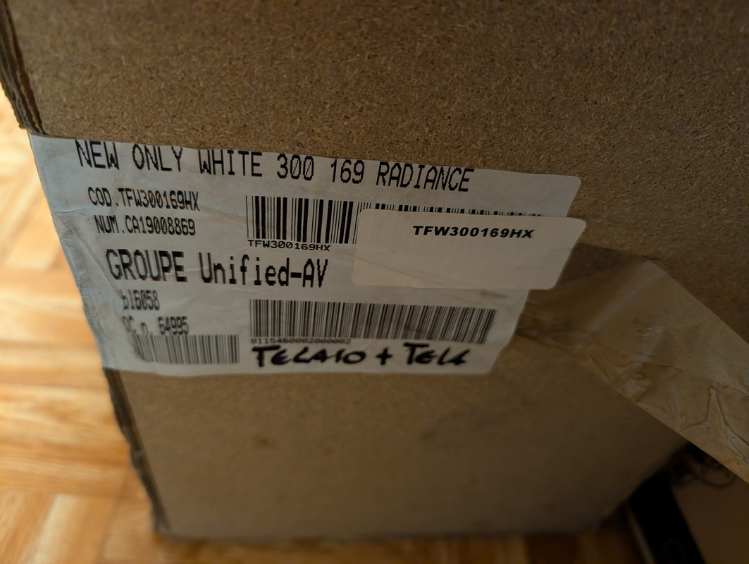 PXL 20251107 195756046