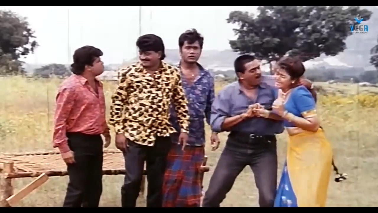 Dolly Minhas Palviahgam Avi - Villains Troubles a Women_4MxpygcjgQs.mp4_20220519_114748.344