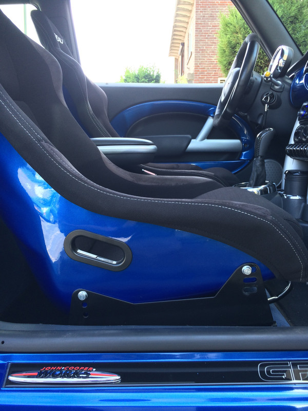 82F4165F-109F-4E95-8256-0933F0ECBE98