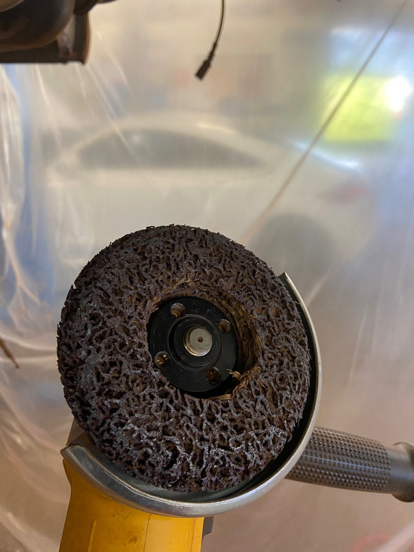 0EFD676C-E29A-4BD1-BC31-C5E8ED86312F