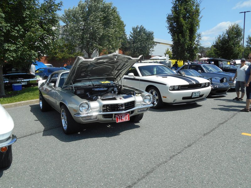 AUTO - Expo D'auto V8 Antique de Ste-Marie - 6 août 2023 V8-23-011