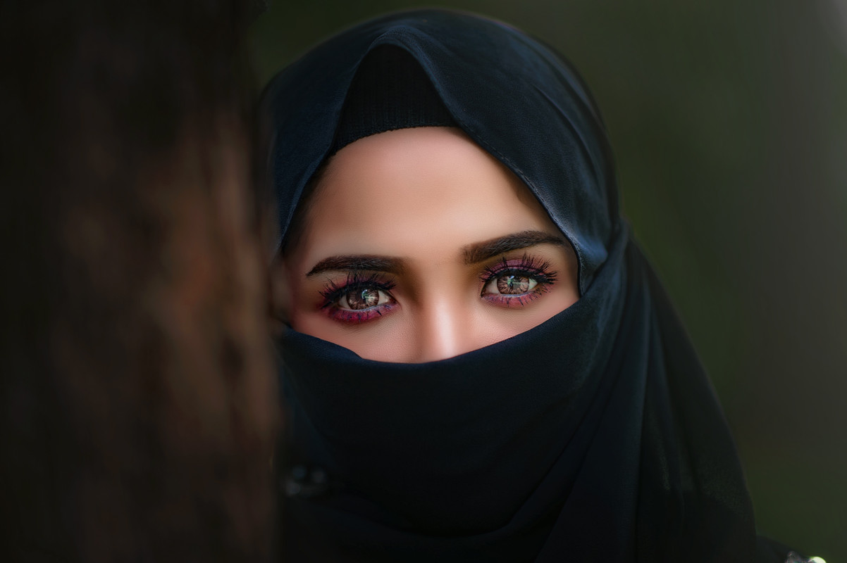 hijab-3064633 (1)