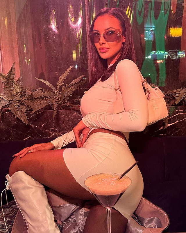 [Image: unknown-343814793-2279773078876819-72274...8893-n.jpg]