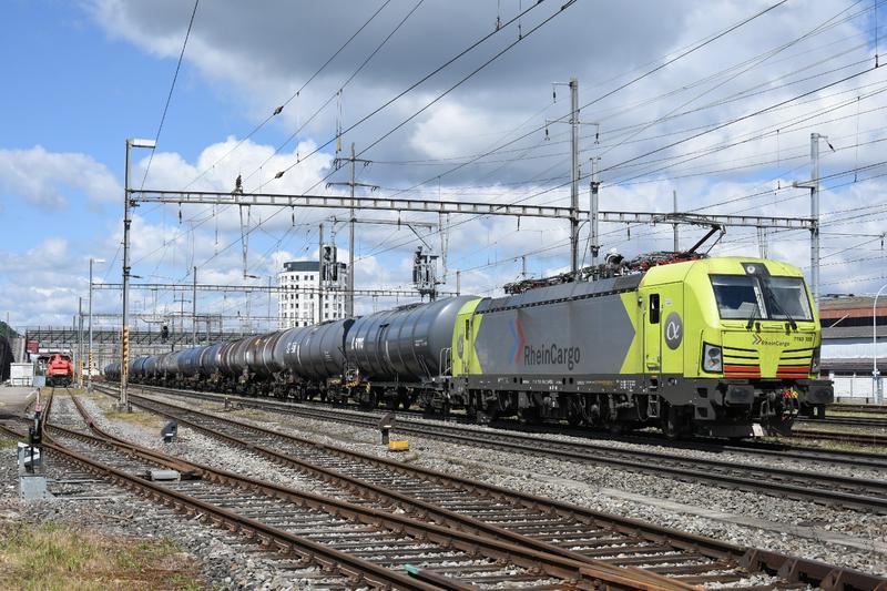DSC-7209-7193-105-a-Pratteln-le-12-05-20