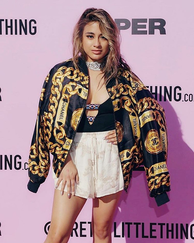 [Image: 66iuyo-Coachella-h5-XP0-Hf.jpg]