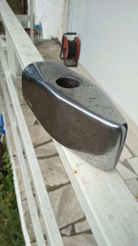 5E954E9C-7FC1-4692-A287-89B17EB6EDEA