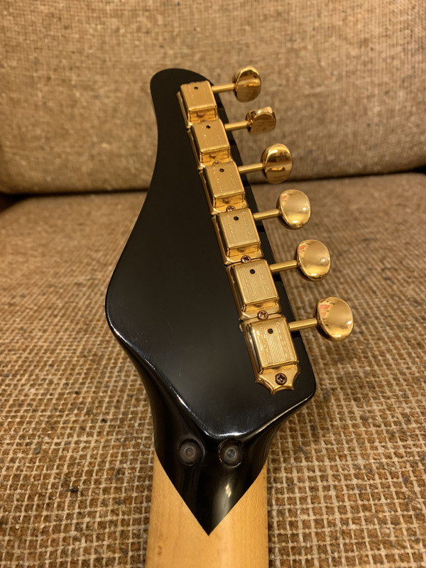 E8D0F71C-3339-4019-BC5D-E3440DB898FD