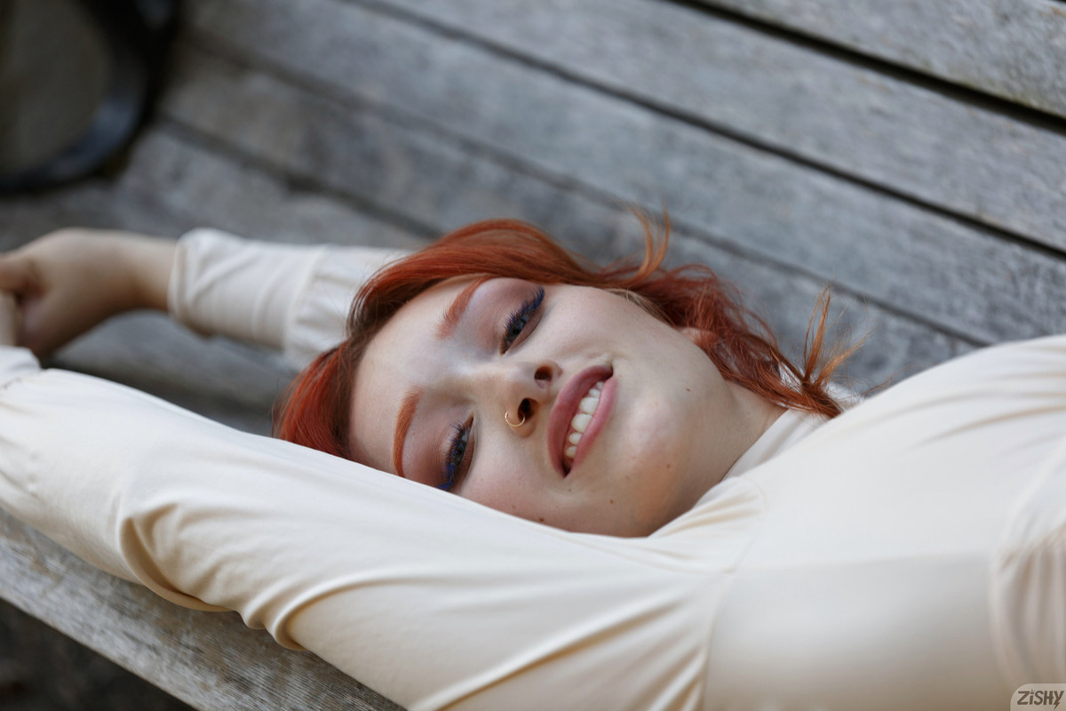 full_057_0932381442351282