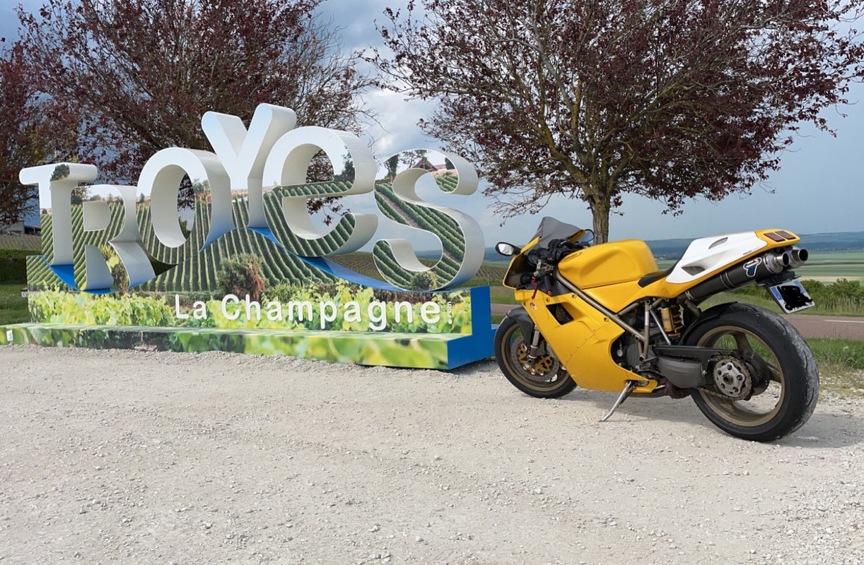 FFA922C2-9EC0-4359-BFFF-1929C12AD013