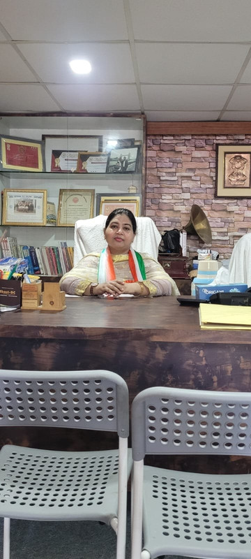 Principal Saman Zubair