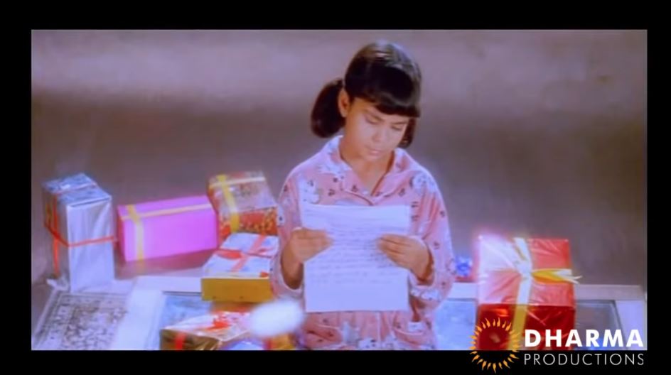Cupilkan film Kuch Kuch Hota Hai saat Anjali membaca surat-surat dari Tina