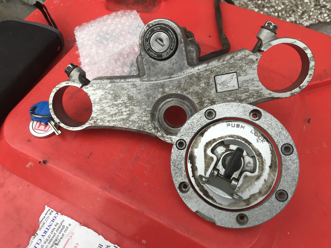 8C54AAA4-8901-4335-8A5D-DE58CEB34647