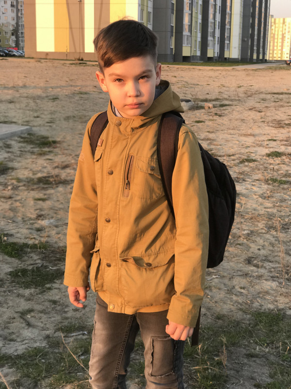 C3464251-4B8C-438A-8D82-4B6ADA47B4CD