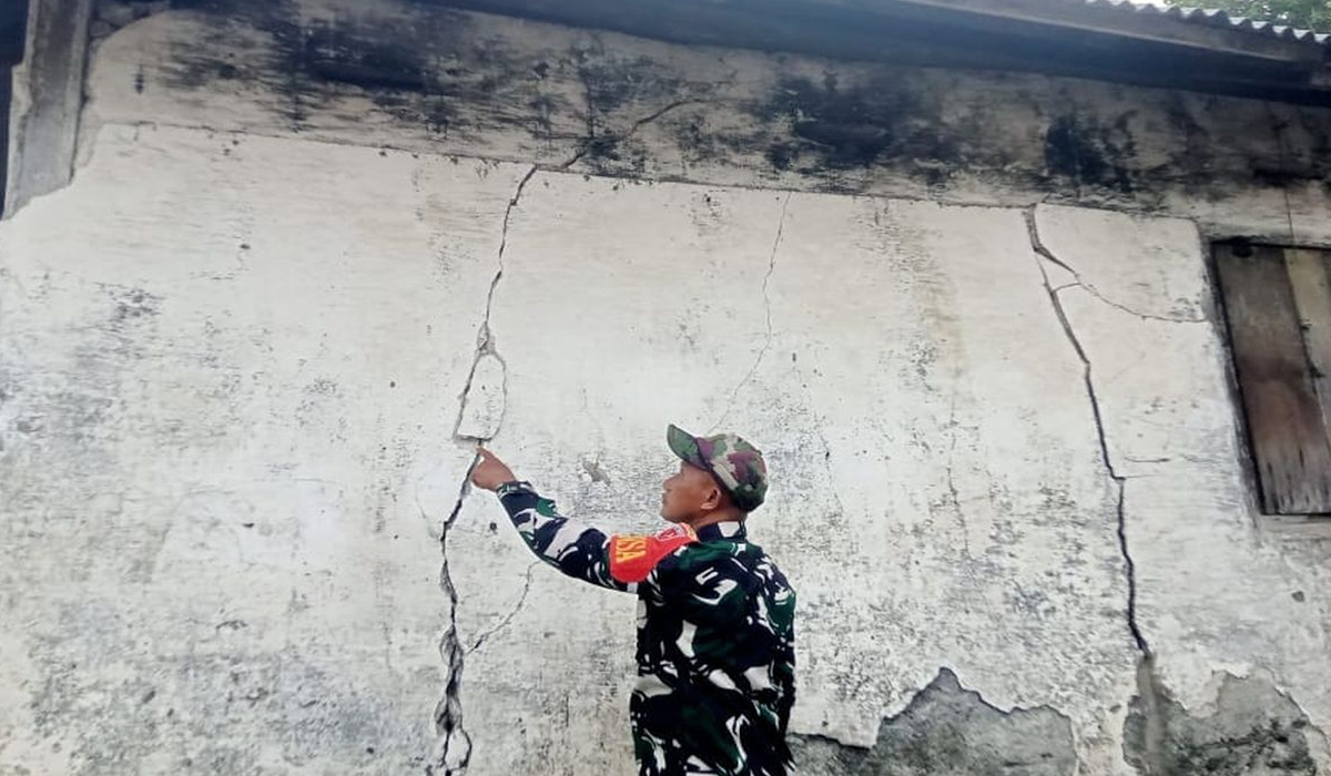 Gempa M 4,9 Guncang Maluku, Rumah Ambruk Warga Panik dan Mengungsi ke Pegunungan