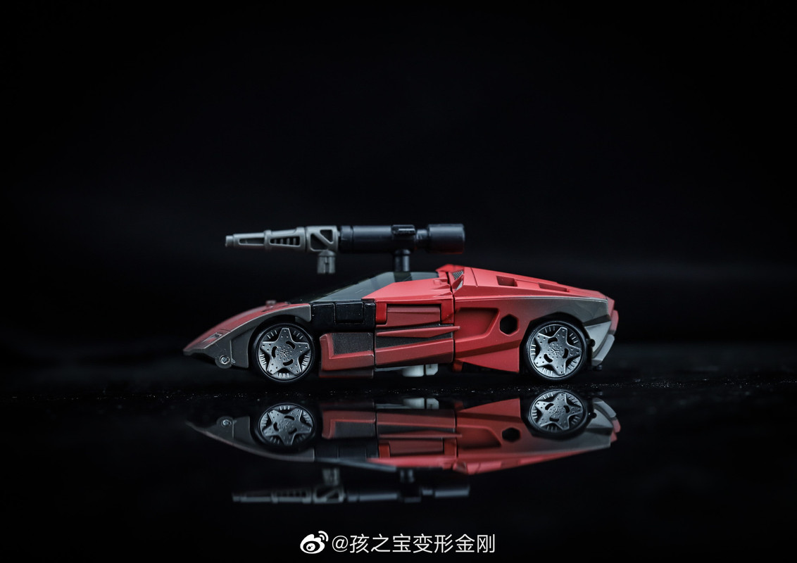WFC-Netflix-Sideswipe-01