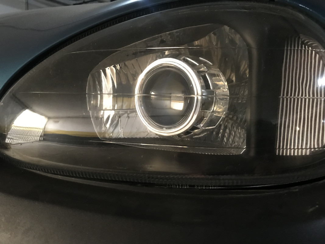 E5CEB541-F1BB-45E2-8FCB-01C7686B614D