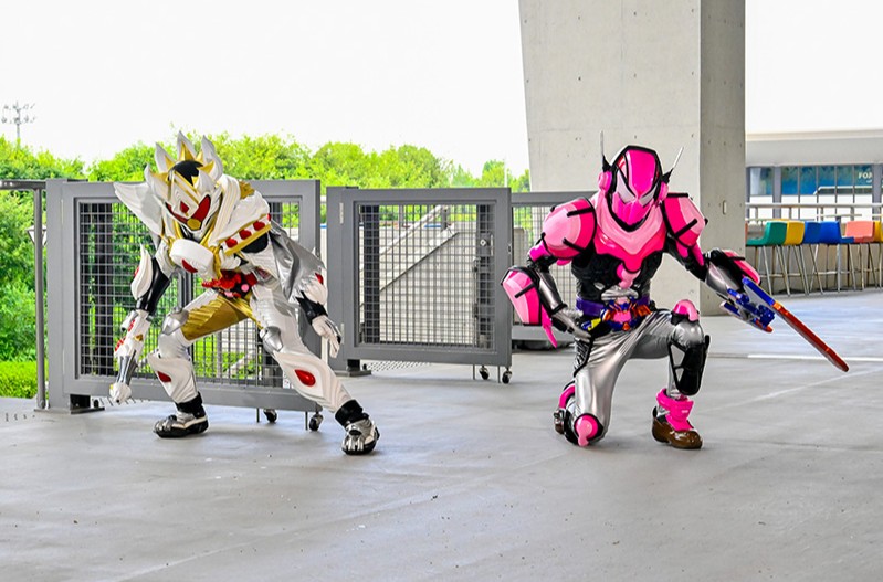 43.4