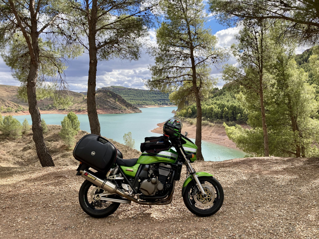 1E6C0C9F-F1DC-42D8-8126-F3A579A75F25