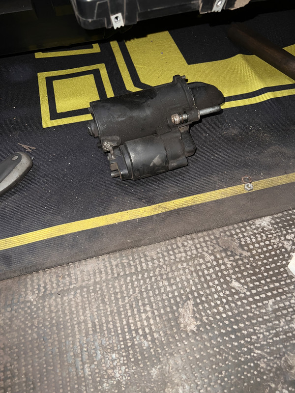 8A4A1ADB-753F-4BF5-BA9B-3077EC54F1C2