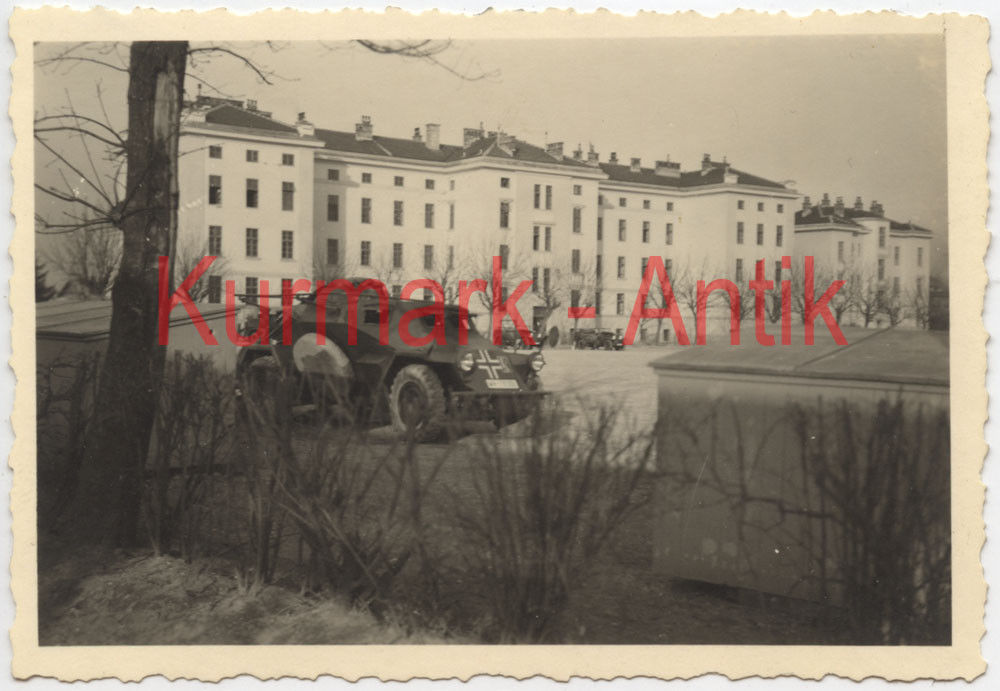 Foto Wehrmacht 2. Pz. Division Kaserne Wien Meidling Panzer Späh