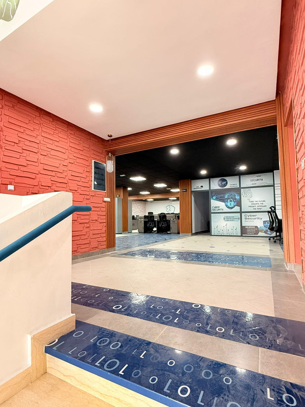 610625363-1510376700077346-6457085697436278884-n