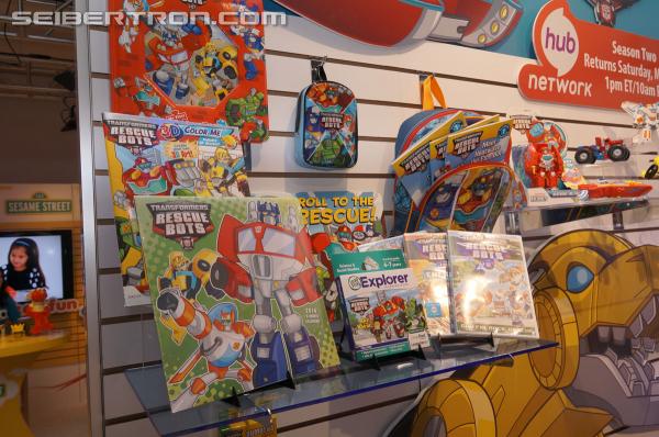 1392518762_r_rescue-bots-021