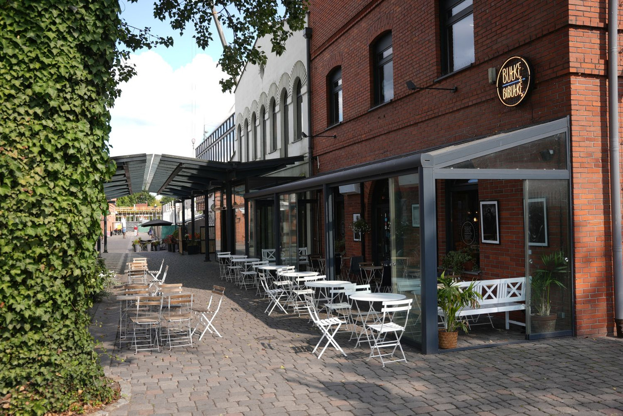 Realizacja ogrodu zimowego dla restauracji 8