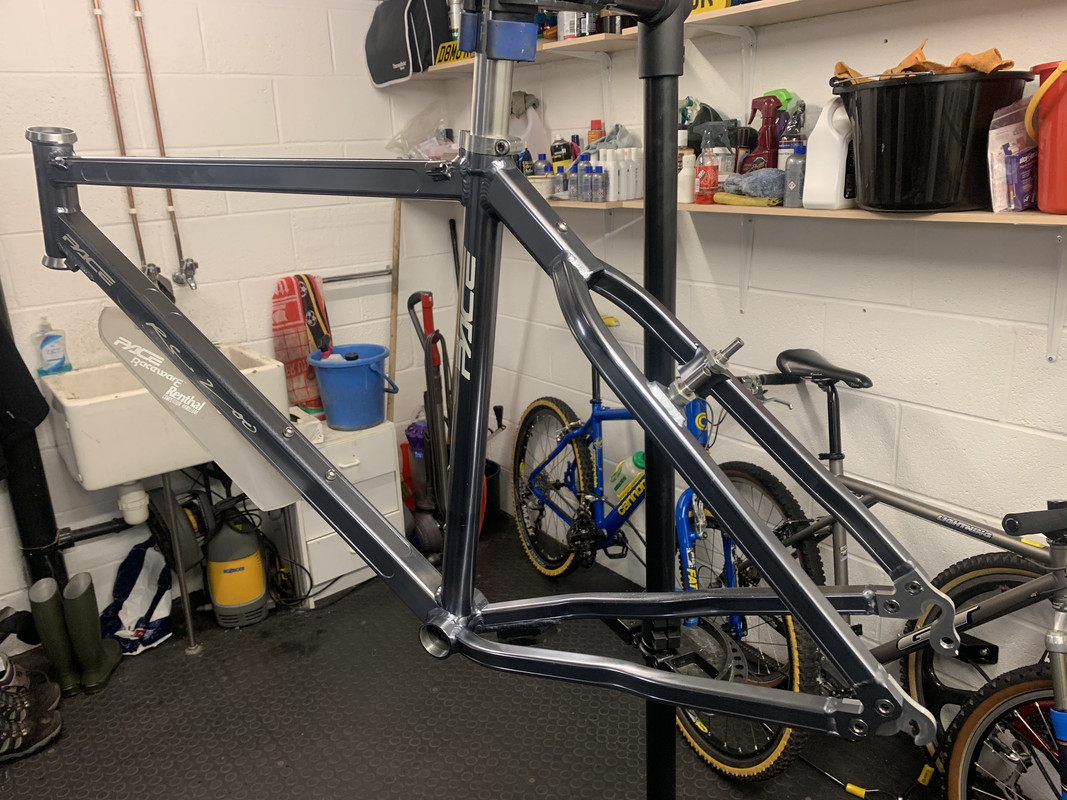 FA9E777A-8AF1-4F66-9299-A652C22FD082