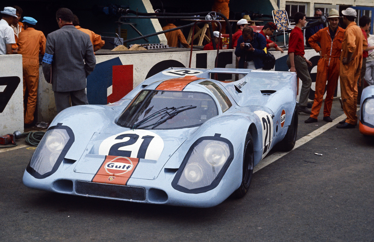 PORSCHE_Uno de los 917K-Gulf del equipo de John Wyer en 1970, fa