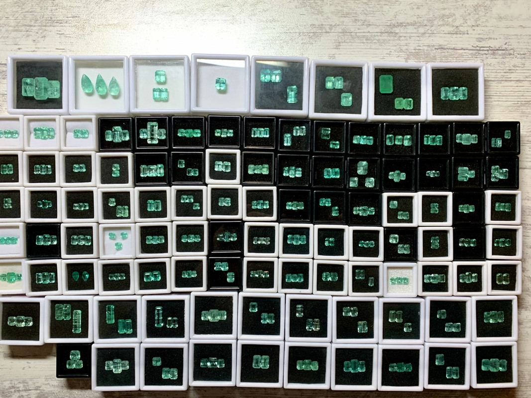 2DE98C99-B3C4-4B7D-89CD-4309CE522B2F