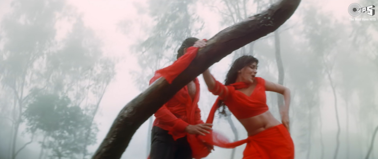 Jo Haal Dil Ka Idhar Ho Raha Hai - Sarfarosh - Aamir Khan - Sonali Bendre -.mkv_snapshot_01.34.028