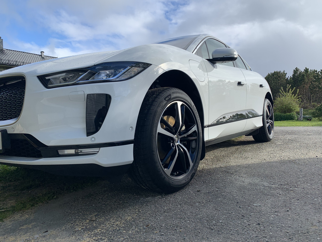 A61C976D-C611-413A-9074-7CDEE61F9B03