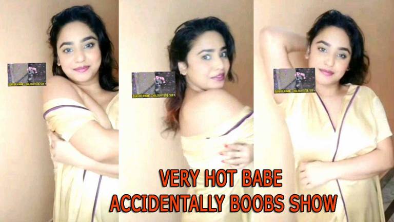 Very Hot Babe 2022 Accidentally Boobs Show