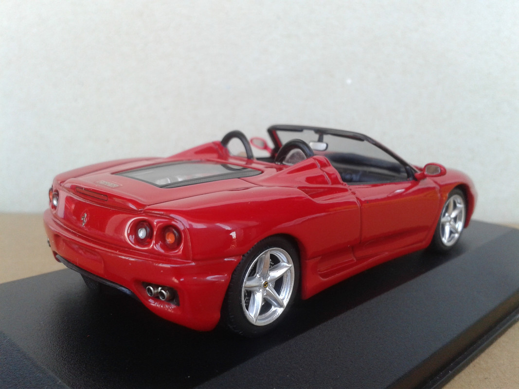 2000 Ferrari 360 Spider (Ixo) (5)