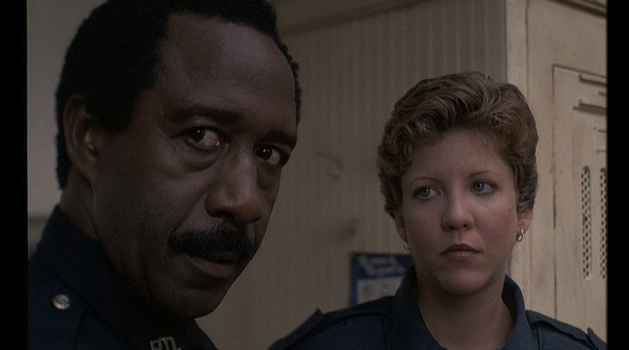 Robocop Criterion Linear Upscale Test 1080p mkv H00 M49 S25 MS 796 F71108