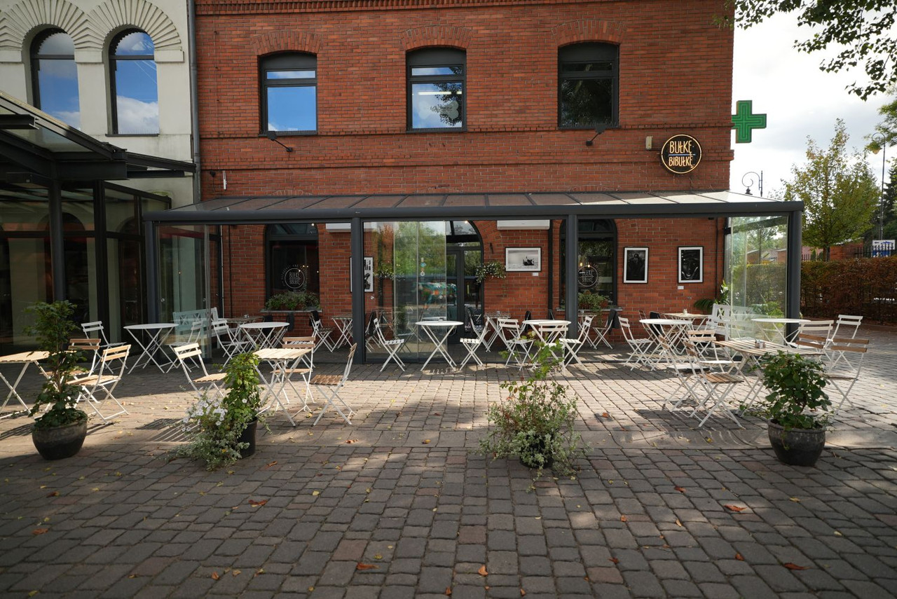 Realizacja ogrodu zimowego dla restauracji 10