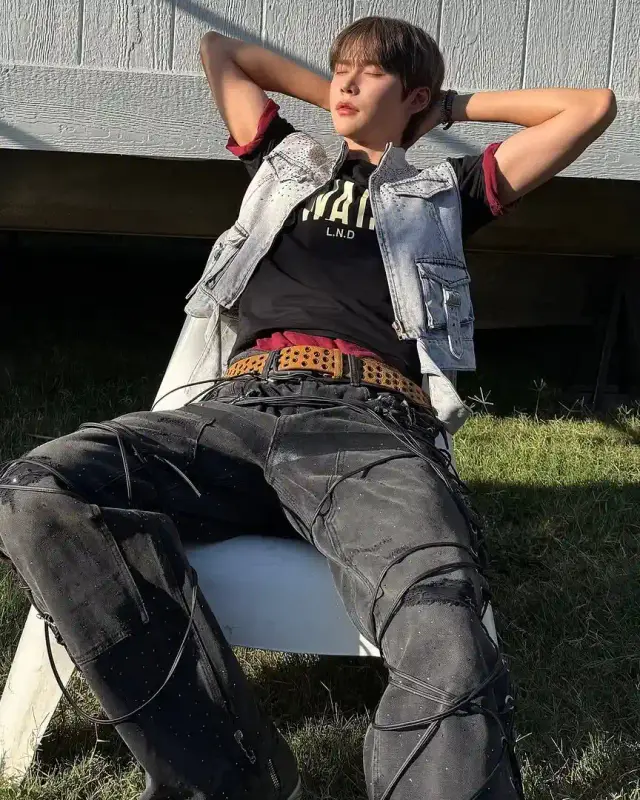 20251005_205435_copy_864x1080