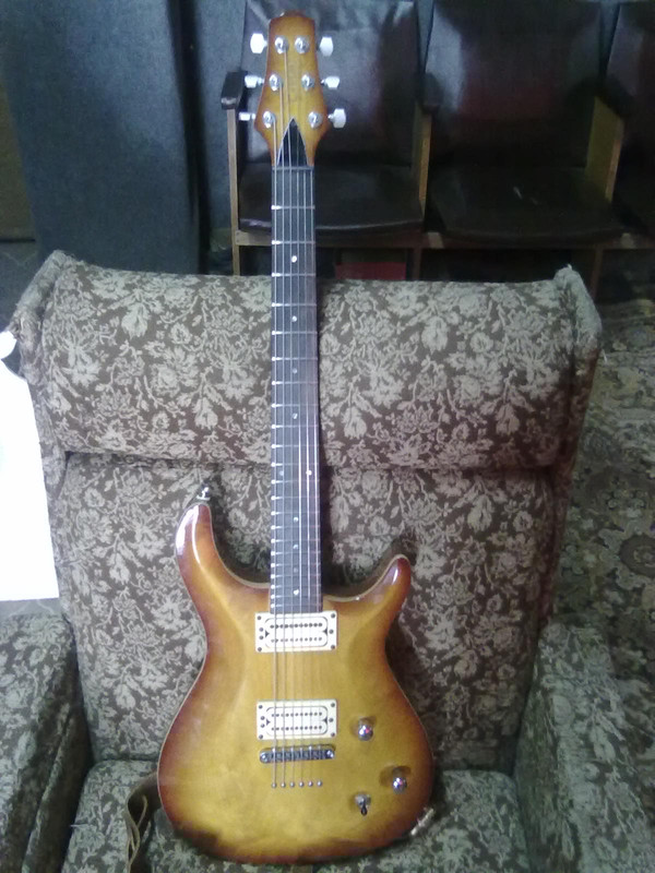 Carvin CT4M