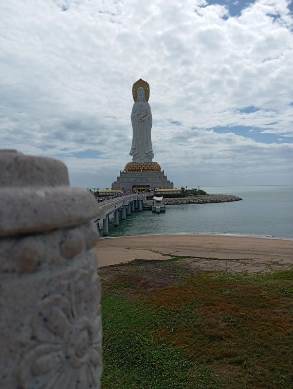 около китайского 001