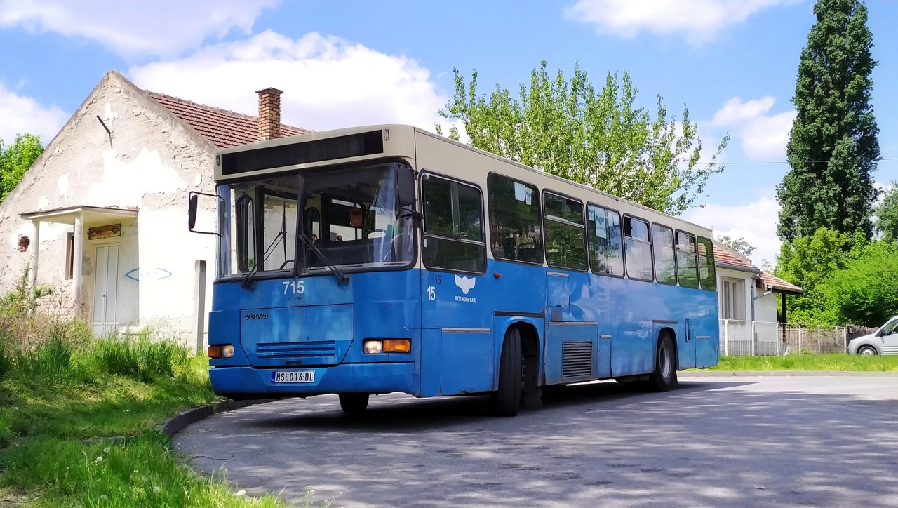 Volvo B10M / Neobus 405G (1997/06) #715(2)