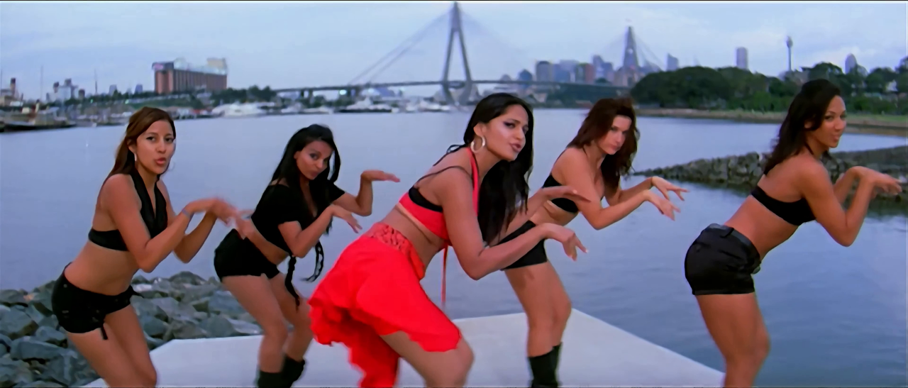 Anushka Shetty Title 4K Song from Okka Magadu2025-04-24 18-32-11-731-185