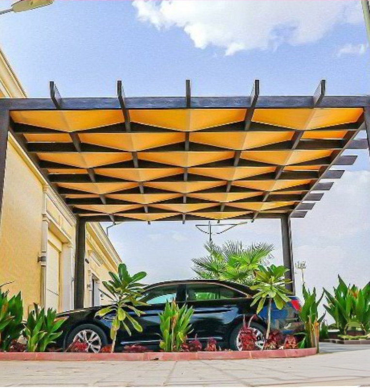 برجولة عصرية فاخرة