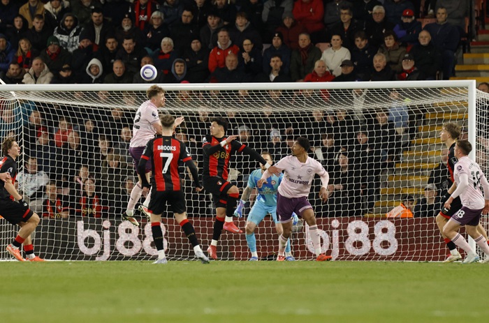 AFC Bournemouth vs Brentford, 01h45 ngày 27/08