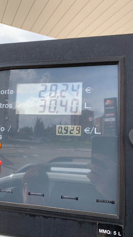 92D4EF10-38C1-480A-A32E-1518F16D1CA4