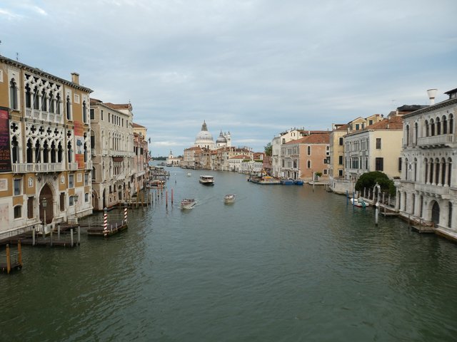 DÍA 12 – Venecia / Incidencia con Iberia - Dolomitas, Garda, Venecia... Noreste de Italia en verano de 2025 (2)