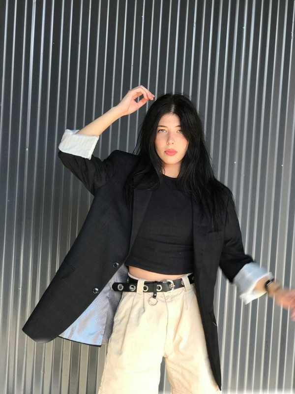 02C253D7-B415-41E8-B892-D9B939AAEAD9