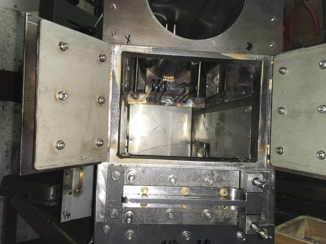 DA3FB4ED-6CE5-4EB9-A6A2-25BB3C286A42